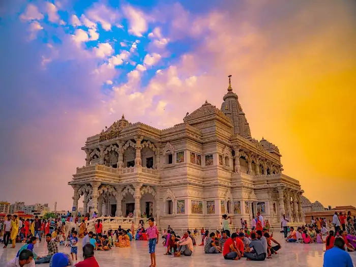 prem-mandir-in-vrindavan-temple-of-divine-love-92869703